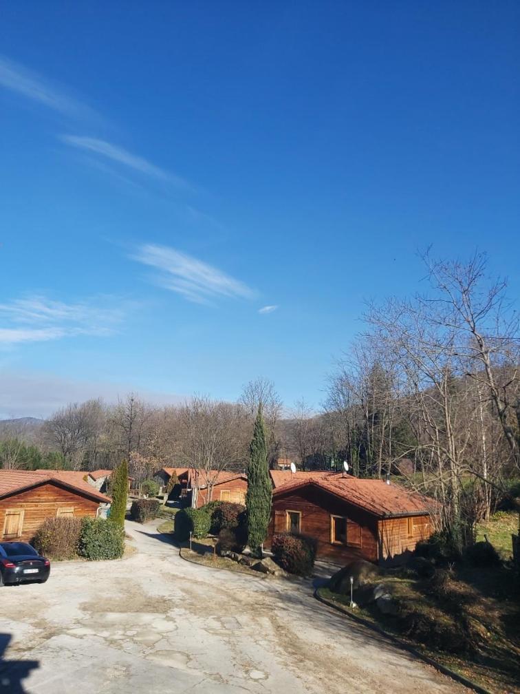 Chalets A 10 Minutes De Foix Меркюс-Гаррабет Экстерьер фото